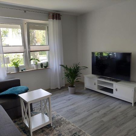 Gemuetliches, Voll Ausgestattetes Apartment Halle  Luaran gambar