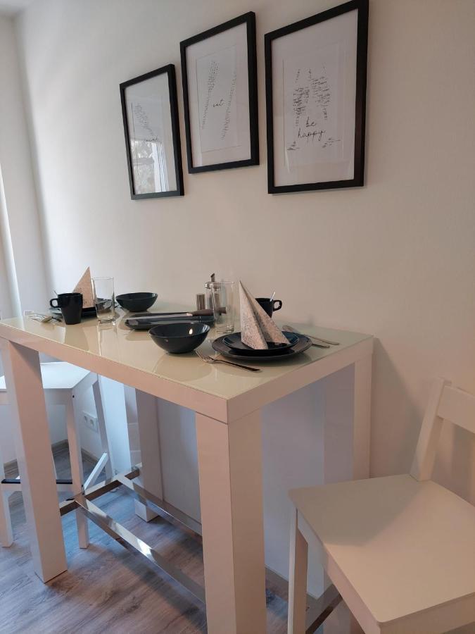 Gemuetliches, Voll Ausgestattetes Apartment Halle  Luaran gambar