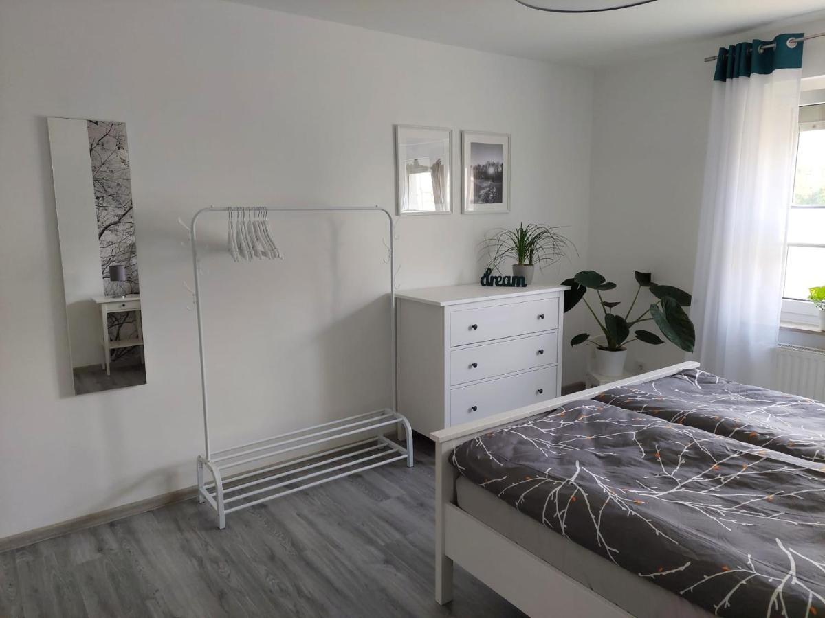 Gemuetliches, Voll Ausgestattetes Apartment Halle  Luaran gambar